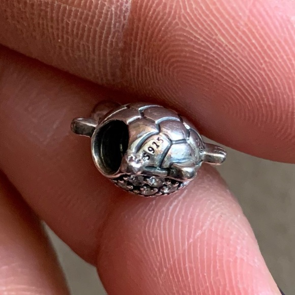 Retired Pandora Sterling Silver Sea Turtle Animal Charm with Clear Zirconia EUC - Picture 8 of 9